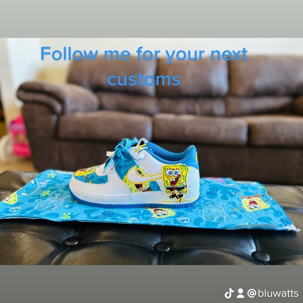 Custom shoes - Picture 2 of 2